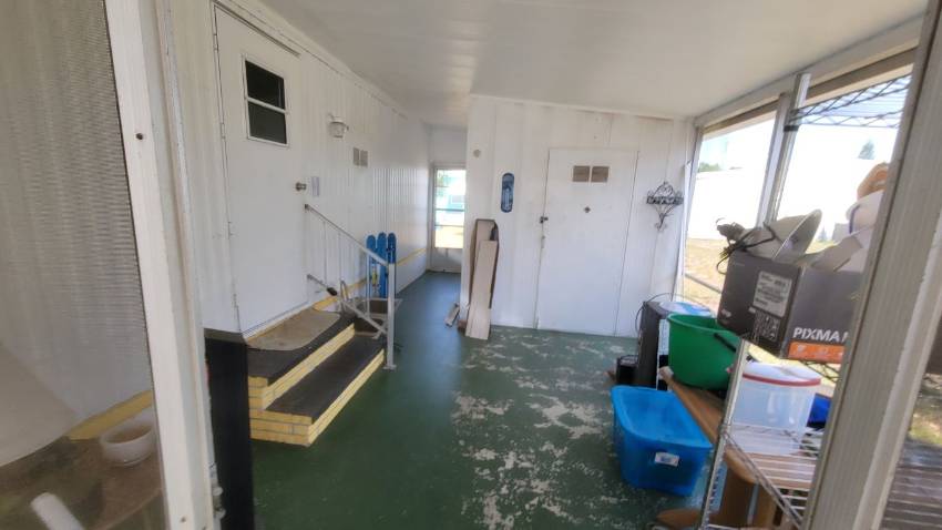 65 Juniper Drive East a Dundee, FL Mobile or Manufactured Home for Sale